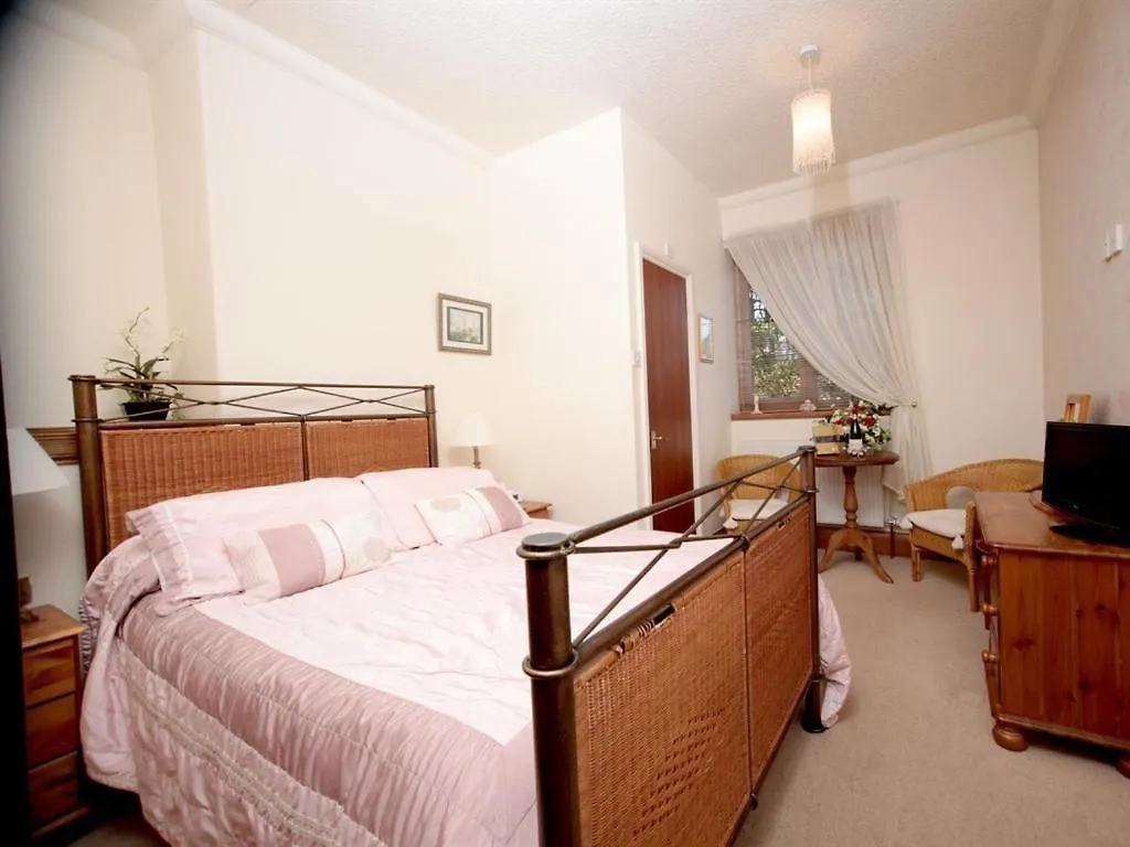 The Limes Hotel York Guest house
